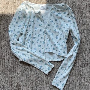 Princess Polly floral cardigan tee 🌷